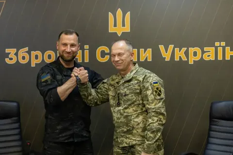 Образи військових на протестах: чому це небезпечно для України