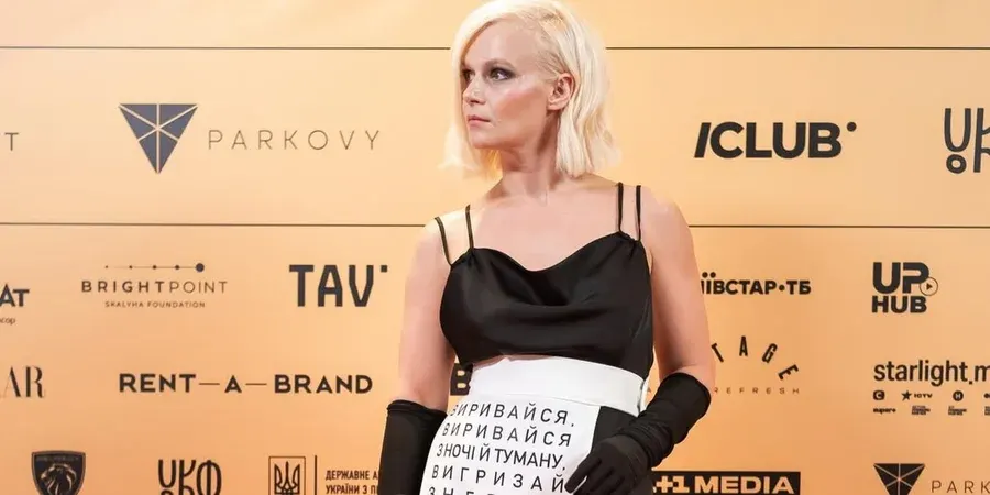 Сукня з поезією Жадана: образ Марини Кошкіної на Одеському кінофестивалі