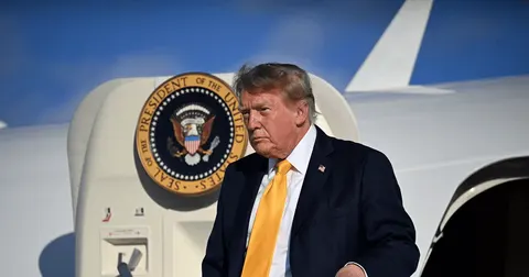 Трамп здивував новим кольором волосся: Мережа у захваті