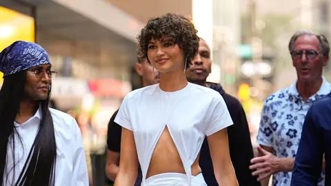 Зендея — головна fashion-ікона літа: три streetstyle-образи, які варто повторити