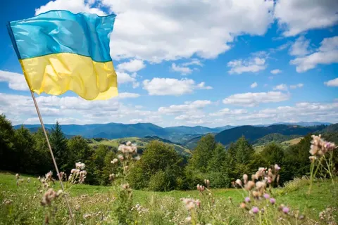 День Незалежності 2026: щирі привітання для рідних і друзів