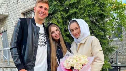 Теща Іллі Забарного підкорила Париж стильними образами
