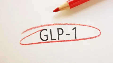 GLP-1: як гормон ситості працює і чи можна вплинути на нього харчуванням